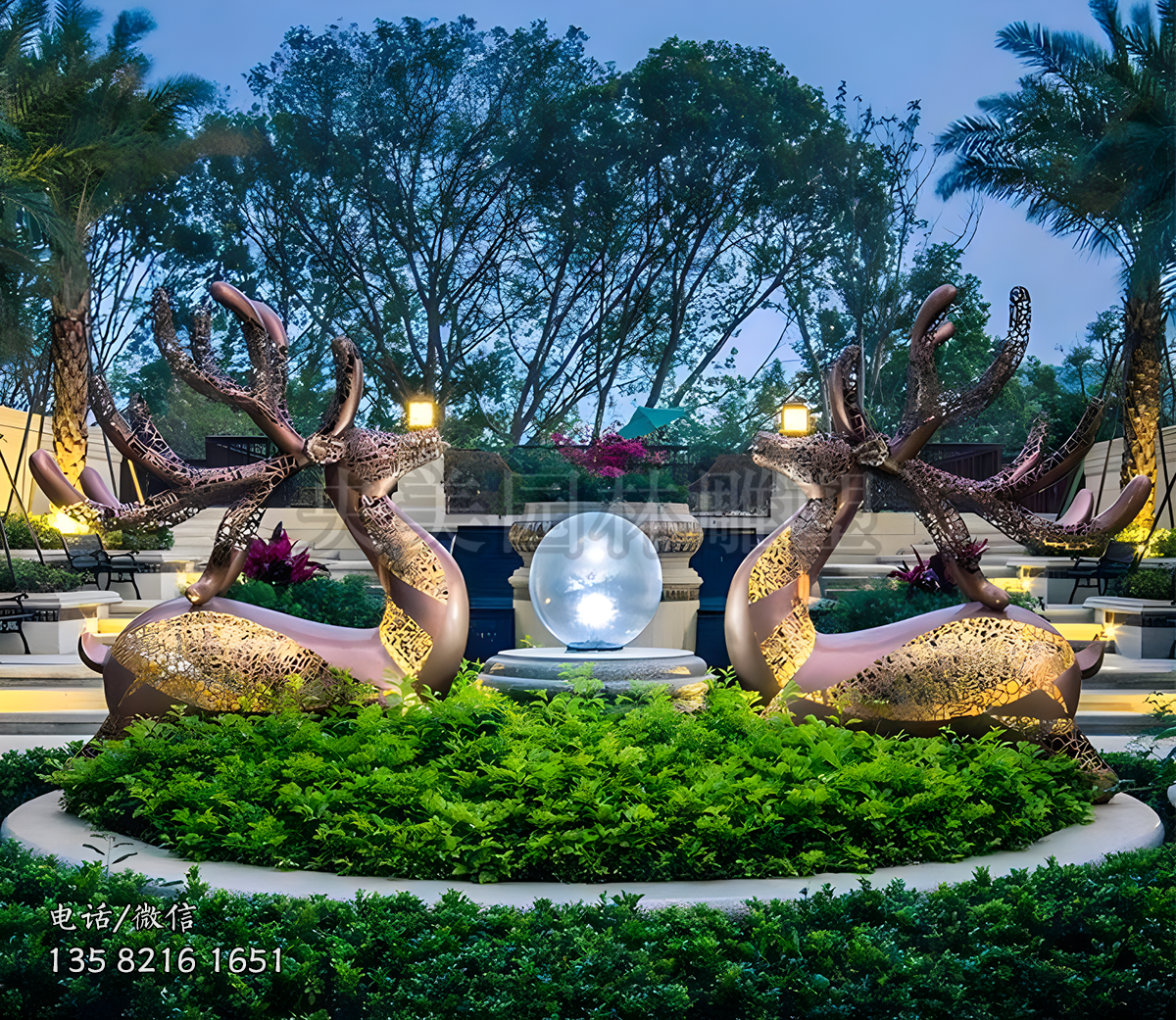 鏤空透光創(chuàng)意不銹鋼梅花鹿雕塑