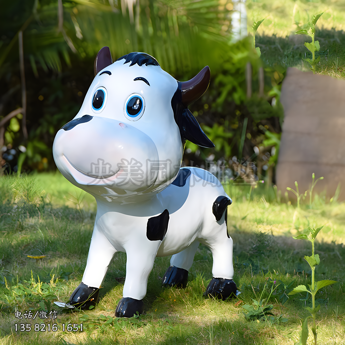 玻璃鋼卡通造型小奶牛雕塑