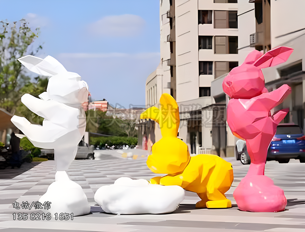 幾何塊面不銹鋼兔子造型雕塑