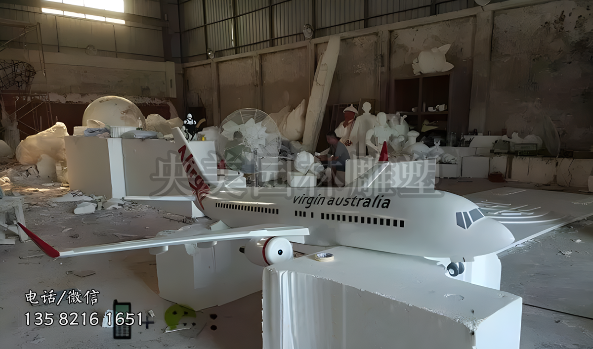 玻璃鋼航天飛機(jī)景觀(guān)雕塑